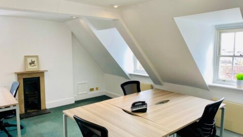 5 person serviced office at Castle Hill House